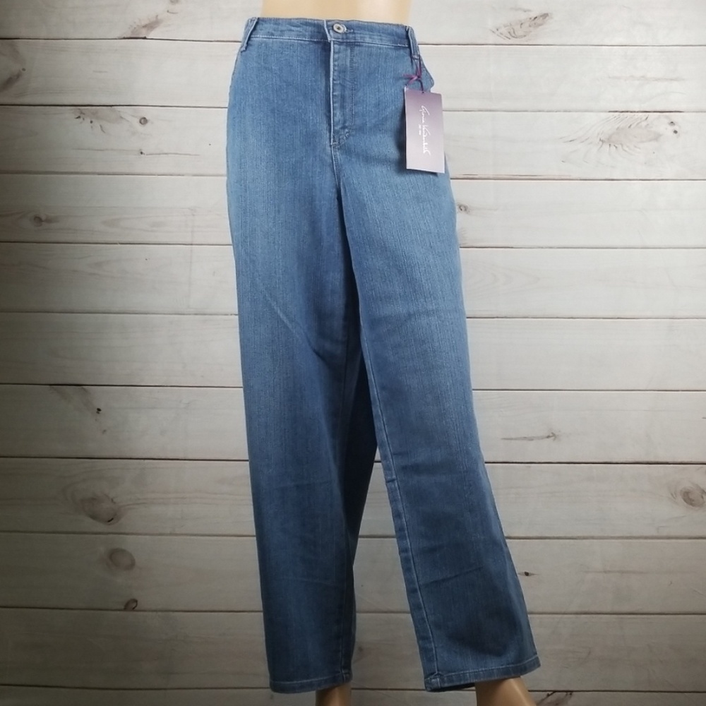 Gloria Vanderbilt Womens Short 20W Ultra Stretch
